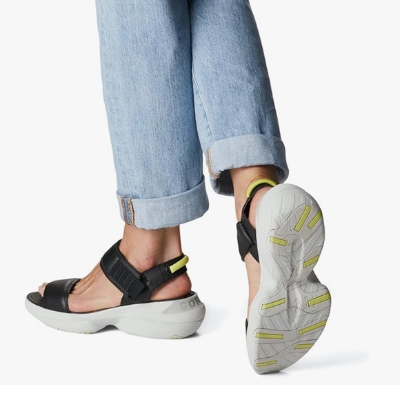 Women’s SOREL Explorer Blitz stride black sandals- Size 9 - Picture 4 of 11